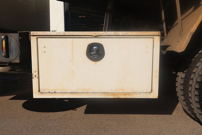 2016 HINO DUTRO