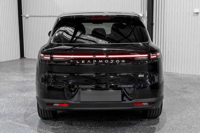 2026 Leapmotor B10 Design Hybrid EV