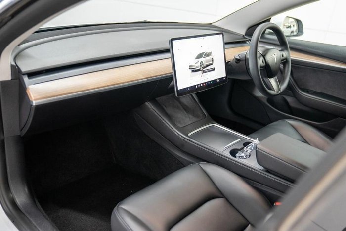 2023 Tesla Model 3 Rear-Wheel Drive
