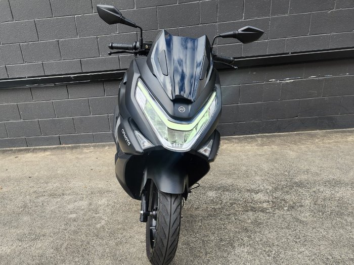 2025 CFMOTO 2025 CF MOTO 150CC 150SC GEM BLACK