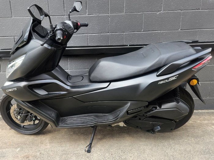 2025 CFMOTO 2025 CF MOTO 150CC 150SC GEM BLACK