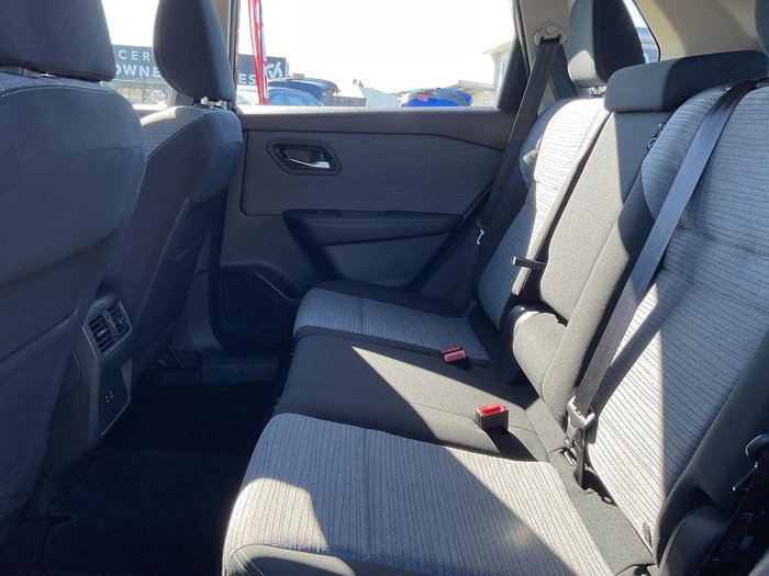2023 Nissan X-TRAIL ST