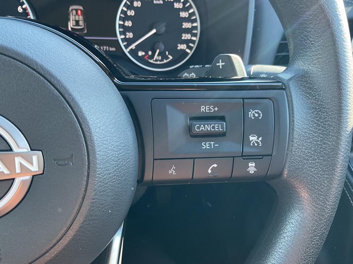2023 Nissan X-TRAIL ST