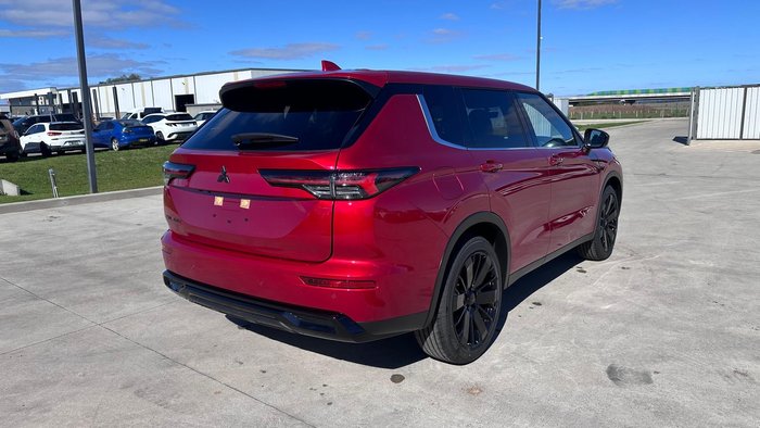 2026 Mitsubishi Outlander Black Edition