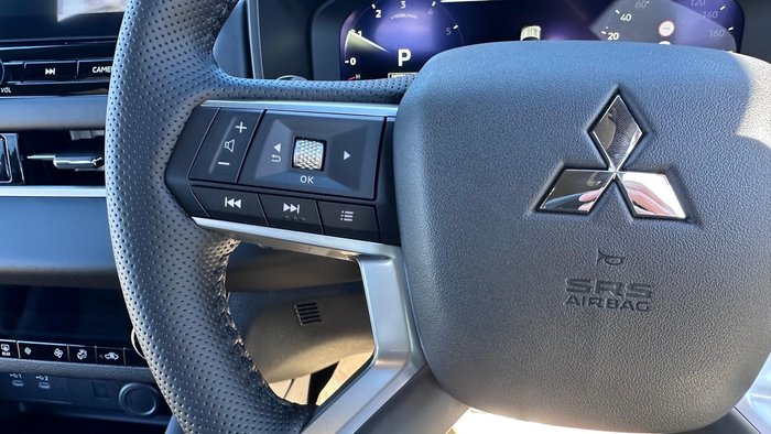 2026 Mitsubishi Outlander Black Edition