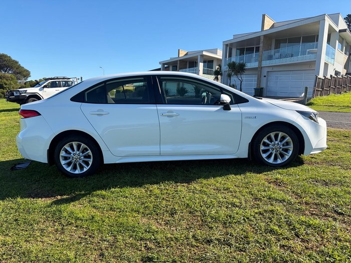 2021 Toyota Corolla Ascent Sport Hybrid