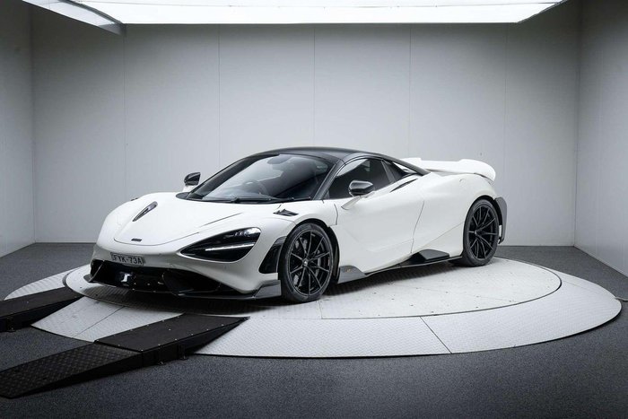 2022 McLaren 765LT