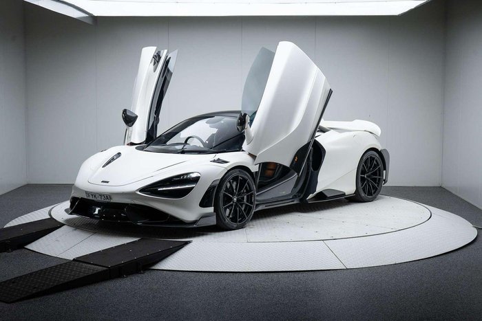 2022 McLaren 765LT