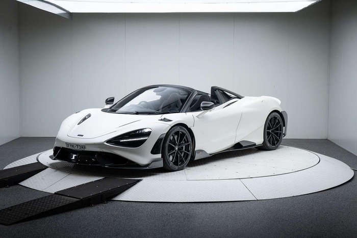 2022 McLaren 765LT