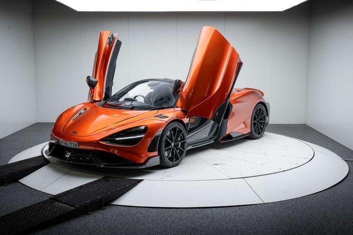 2022 McLaren 765LT