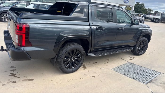 2026 Mitsubishi Triton GSR
