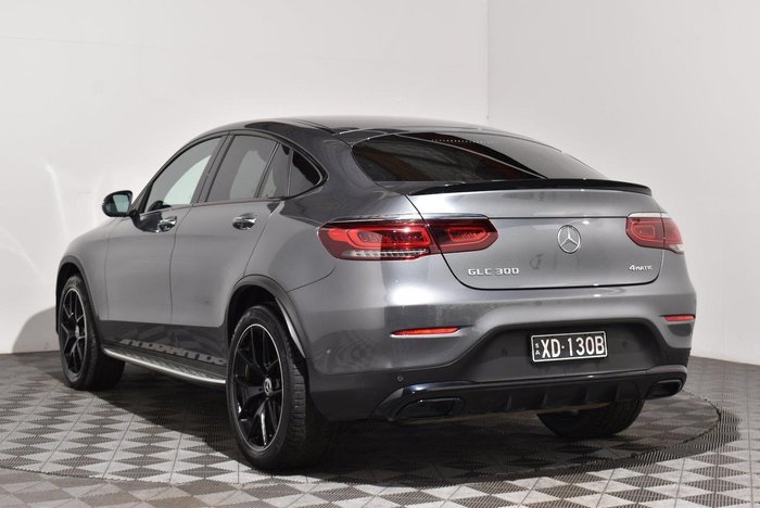 2022 Mercedes-Benz GLC-Class GLC300