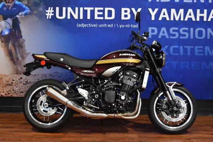 2025 Kawasaki 2025 Kawasaki 900CC ZR900CSFBN Black