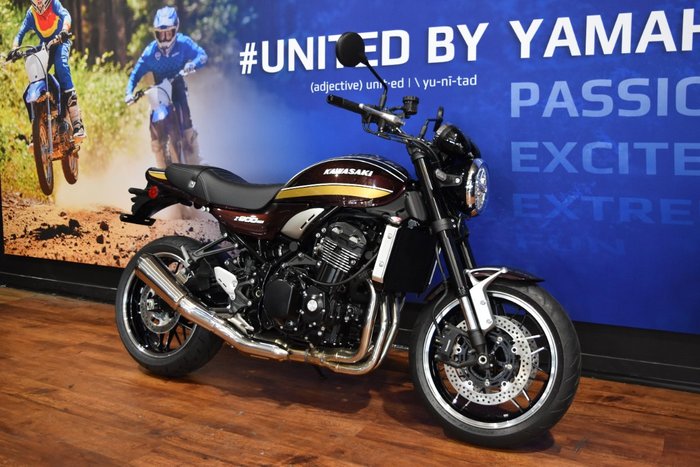 2025 Kawasaki 2025 Kawasaki 900CC ZR900CSFBN Black