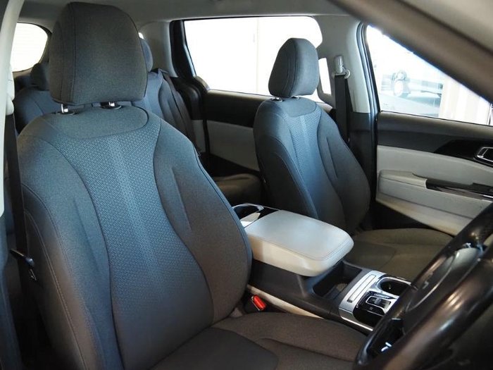 2022 Kia Carnival Si