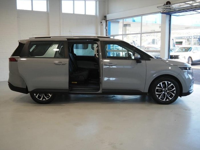 2022 Kia Carnival Si