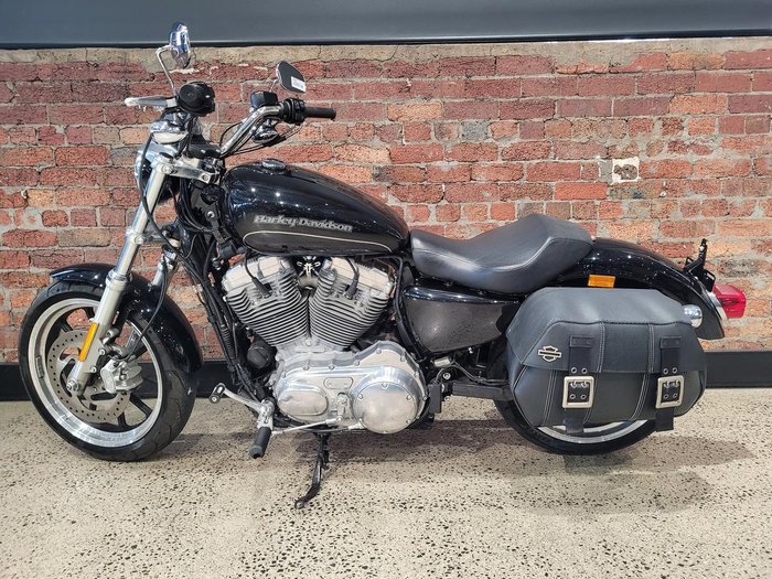 2017 Harley-Davidson SuperLow 883 (XL883L)