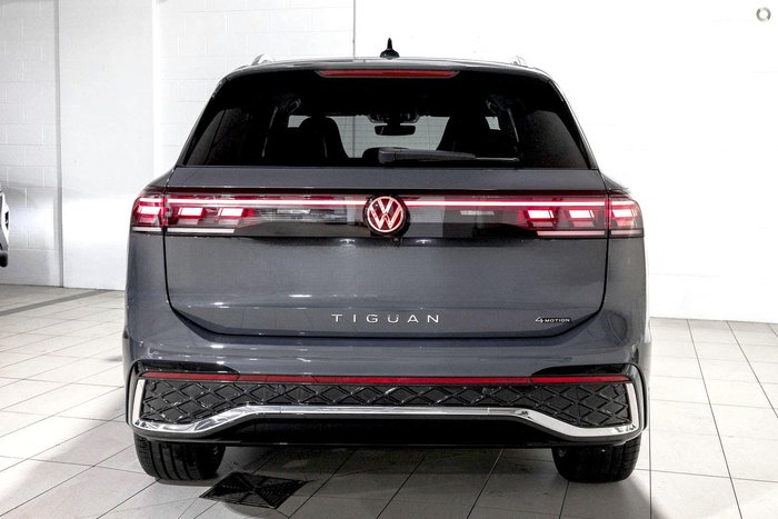 2025 Volkswagen Tiguan 150TSI R-Line