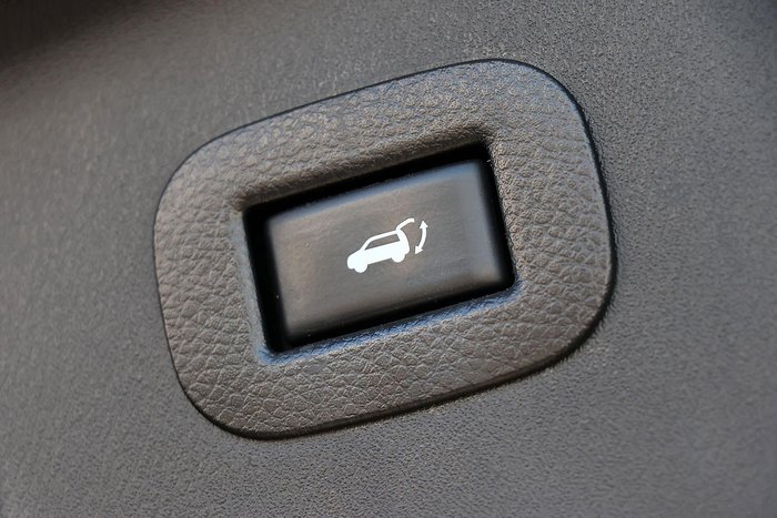 2022 Nissan Patrol Ti-L
