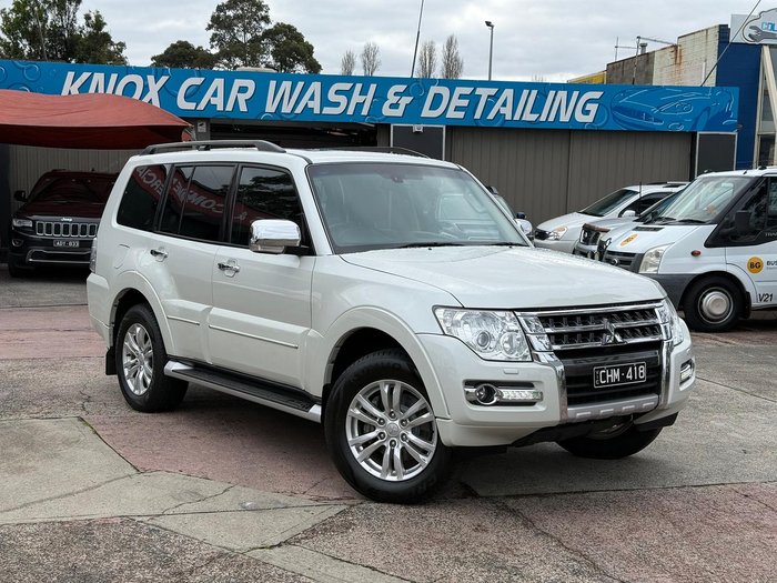 2018 Mitsubishi Pajero