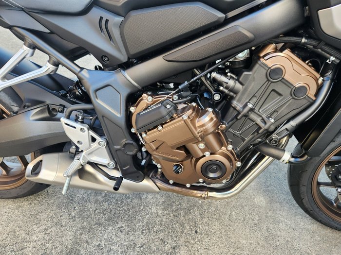 2025 Honda CB650R BLACK