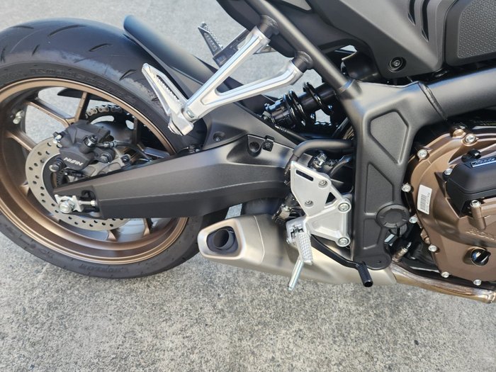 2025 Honda CB650R BLACK