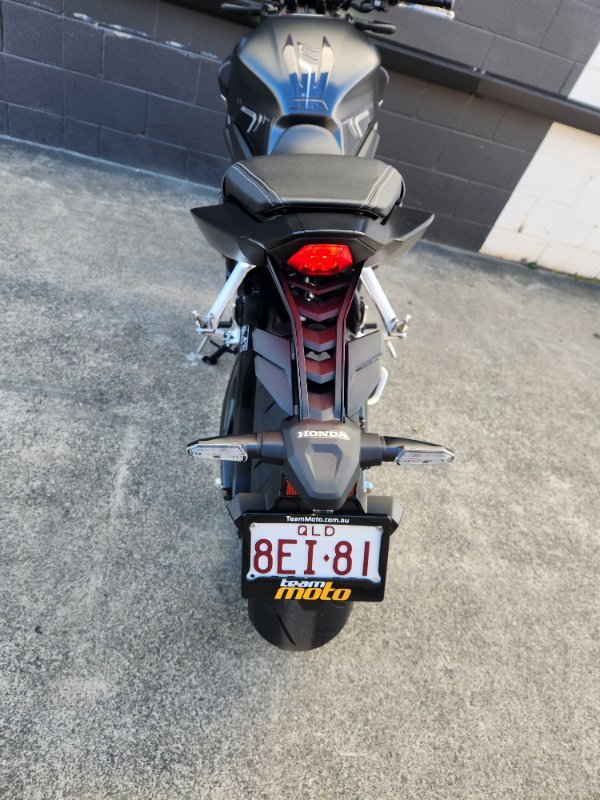 2025 Honda CB650R BLACK