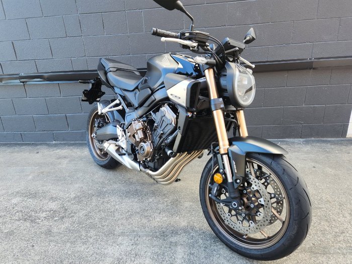 2025 Honda CB650R BLACK