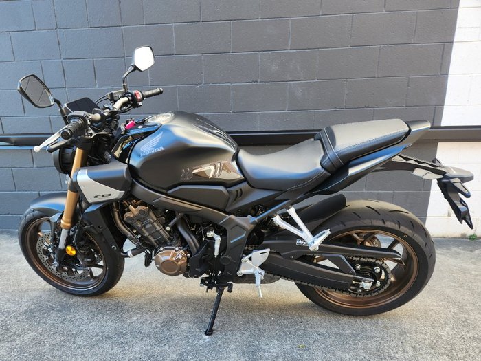 2025 Honda CB650R BLACK