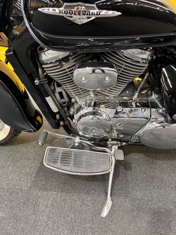 2011 Suzuki VL800T (BOULEVARD C50T) Black