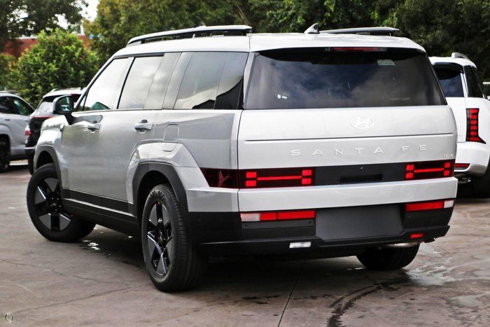 2026 Hyundai Santa Fe Hybrid