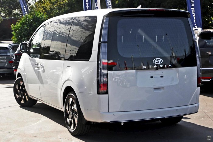 2026 Hyundai STARIA Lounge US4.V4 MY27