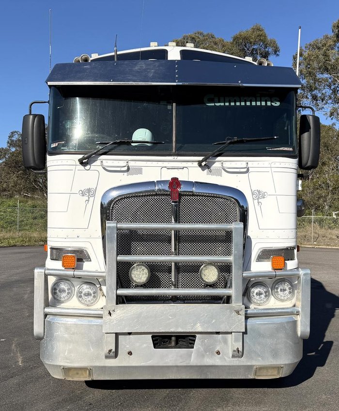 2011 Kenworth K200