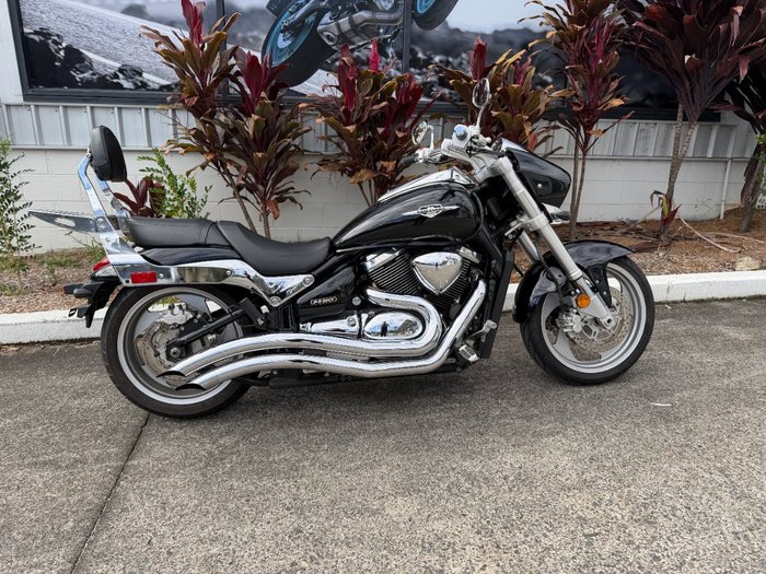 2010 Suzuki VZ1500 BOULEVARD (M90) BLACK
