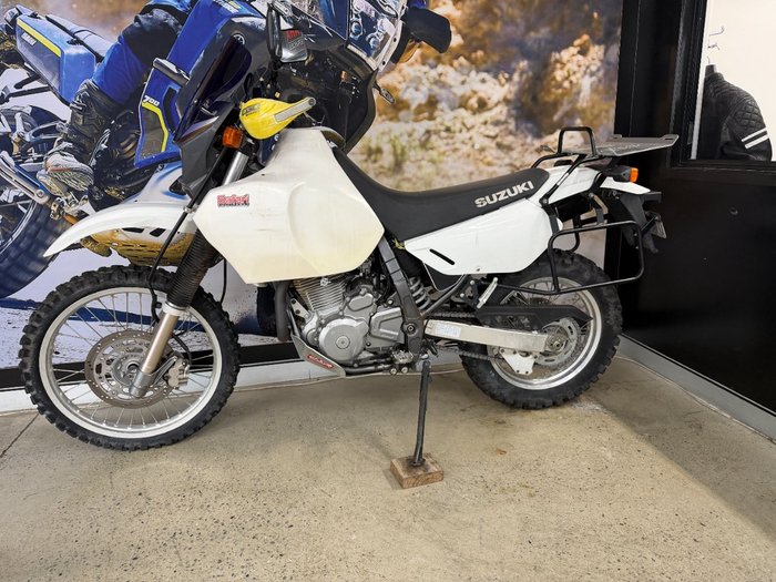 2014 Suzuki DR650SE WHITE