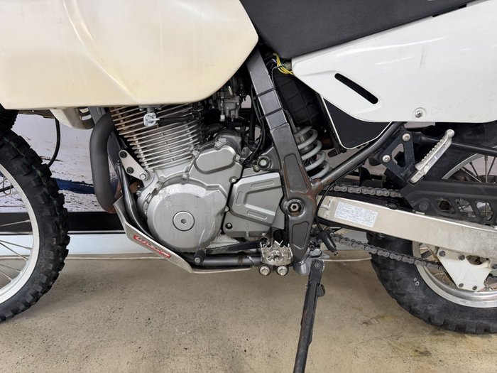 2014 Suzuki DR650SE WHITE