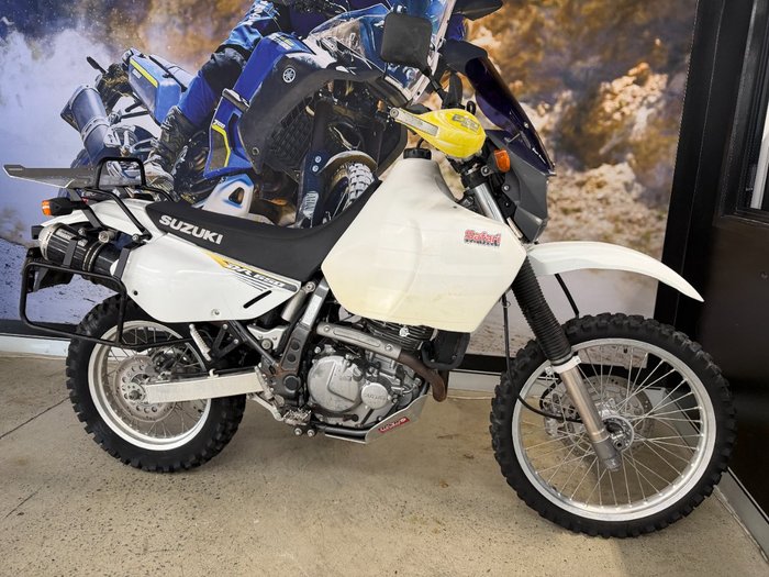 2014 Suzuki DR650SE WHITE