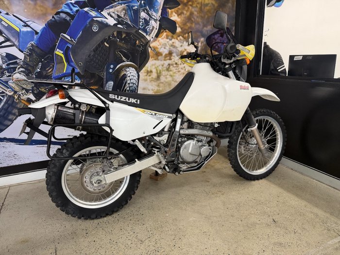 2014 Suzuki DR650SE WHITE