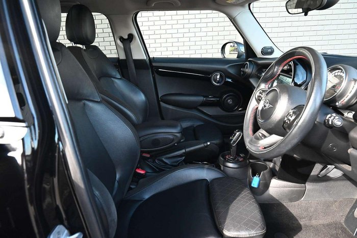 2018 MINI Hatch Cooper S
