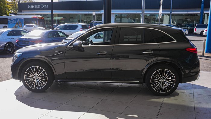 2026 Mercedes-Benz GLC-Class GLC300
