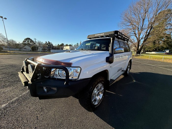 2012 Nissan Patrol ST