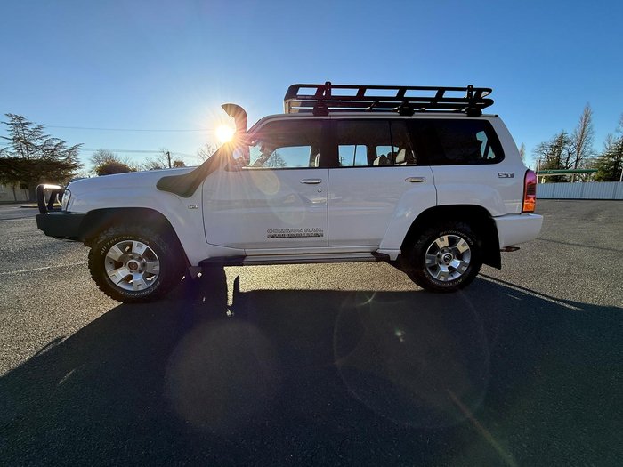 2012 Nissan Patrol ST