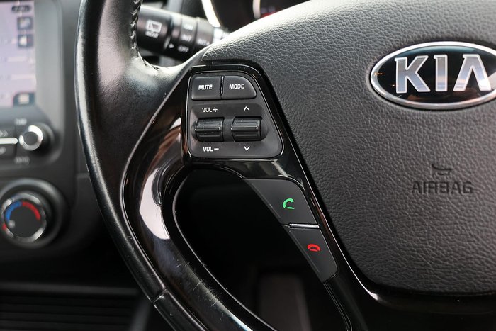 2016 Kia Cerato Si