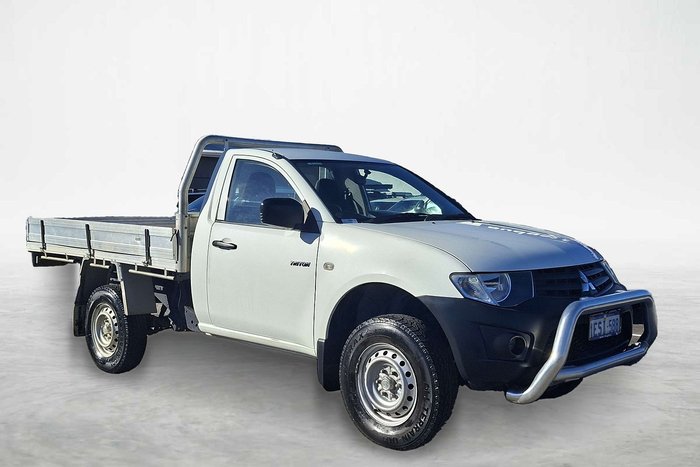 2015 Mitsubishi Triton