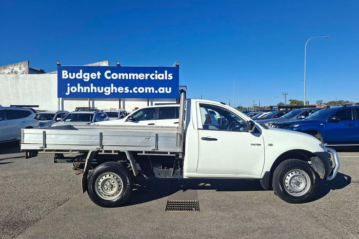 2015 Mitsubishi Triton GL