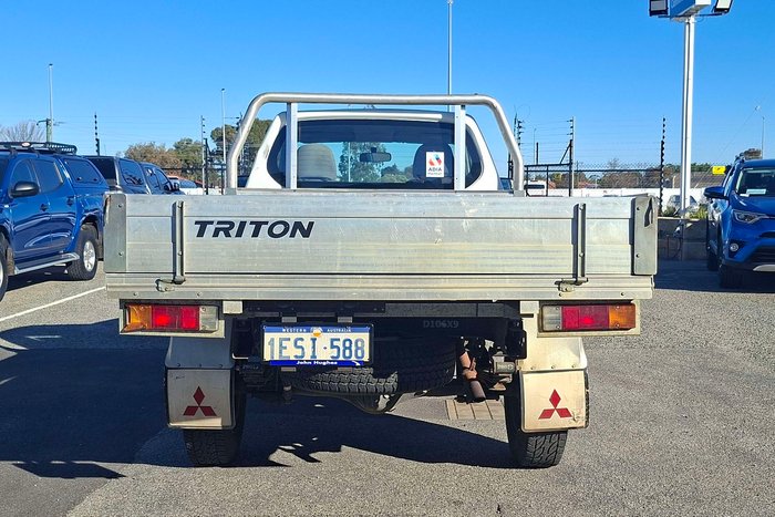 2015 Mitsubishi Triton GL