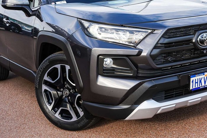2020 Toyota RAV4 Edge
