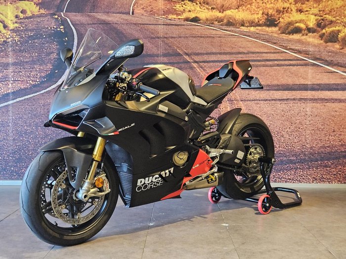 2022 Ducati Panigale V4 SP2 Panigale V4 Black