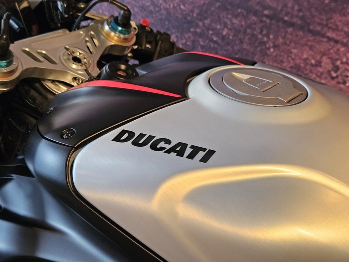 2022 Ducati Panigale V4 SP2 Panigale V4 Black