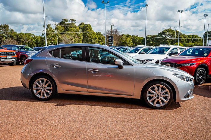 2014 Mazda 3 SP25 GT